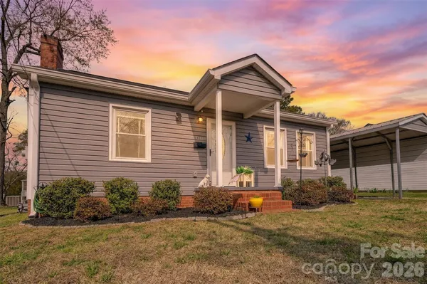 $280,000 | 105 Hilltop Lane, Clover, SC 29710