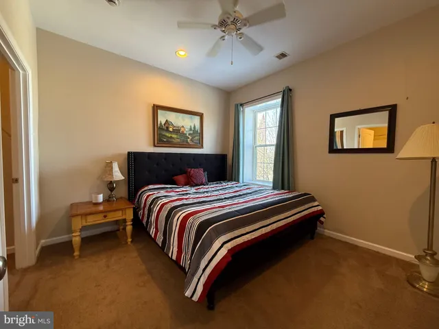 $1,700 | 2 South 3rd Street, Unit 1, Oxford, PA 19363