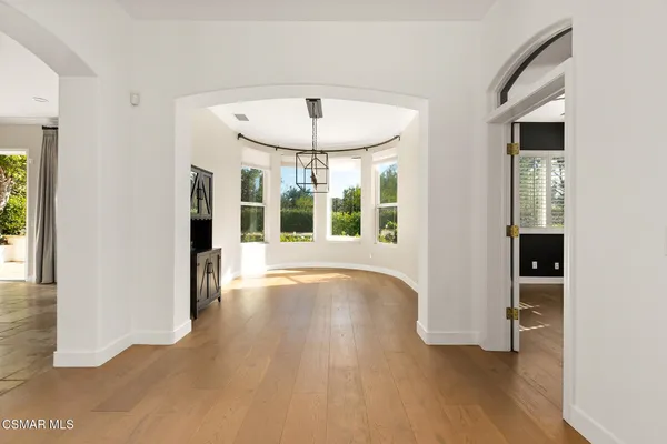 $2,250,000 | 912 Blackbourne Point, Oak Park, CA 91377