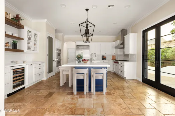 $2,250,000 | 912 Blackbourne Point, Oak Park, CA 91377