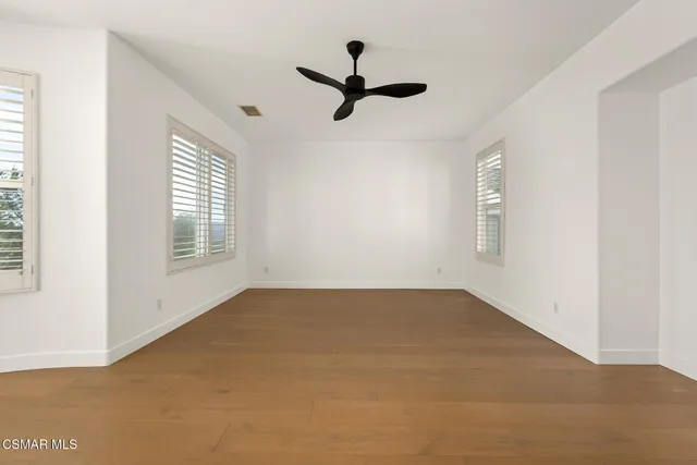 $2,290,000 | 912 Blackbourne Point, Oak Park, CA 91377