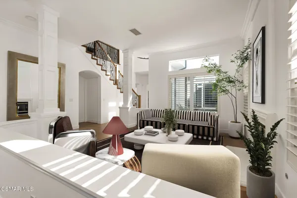 $2,250,000 | 912 Blackbourne Point, Oak Park, CA 91377