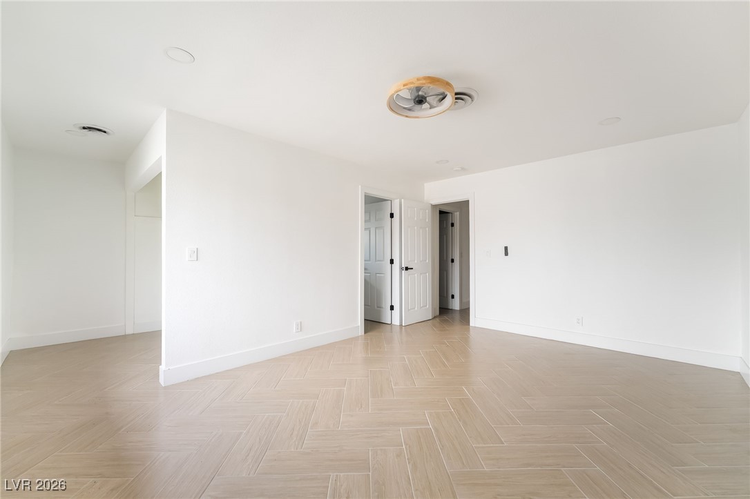 4501 South Woodcrest Road Las Vegas, NV 89121 - Photo 23 of 46