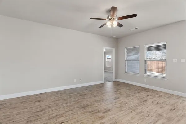 $315,000 | 1517 Timbercreek Drive, Howe, TX 75459