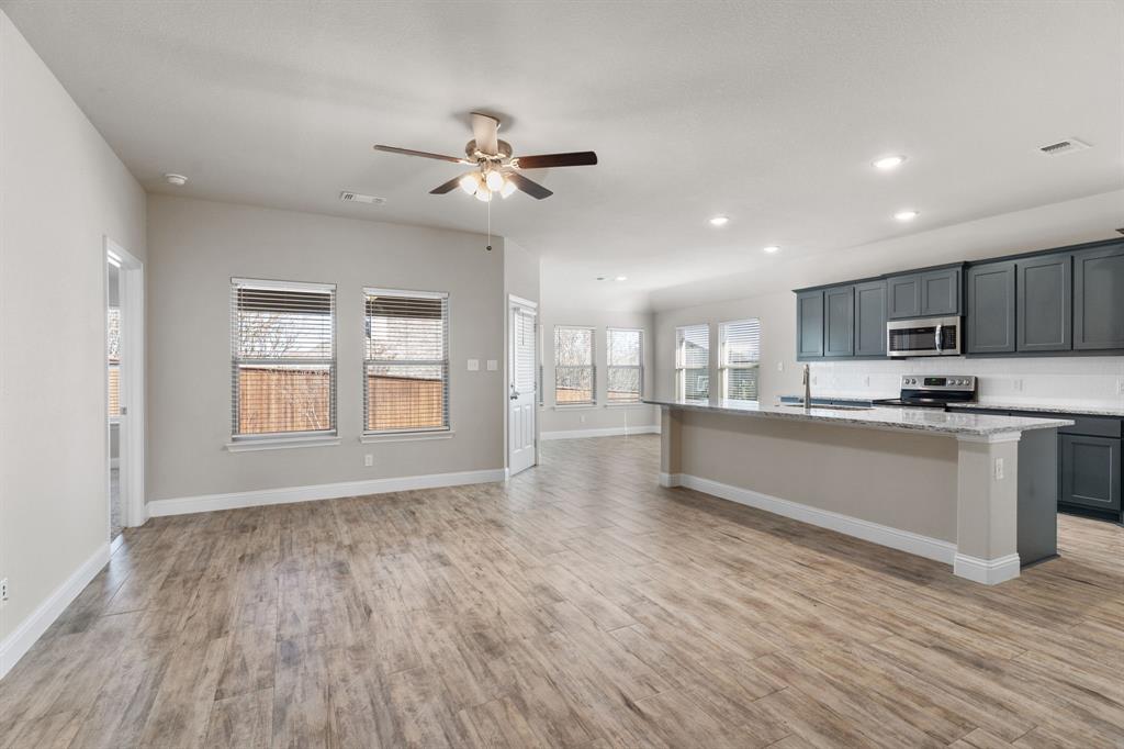 1517 Timbercreek Drive Howe, TX 75459 - Photo 4 of 29