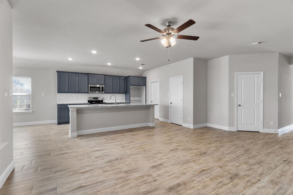 1517 Timbercreek Drive Howe, TX 75459 - Photo 6 of 29