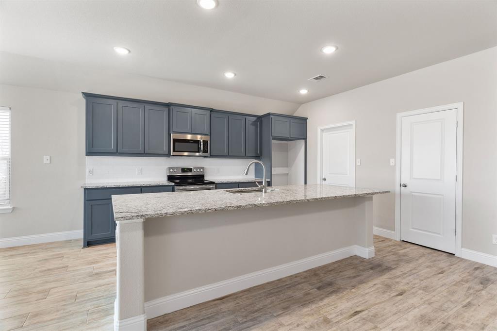 1517 Timbercreek Drive Howe, TX 75459 - Photo 8 of 29