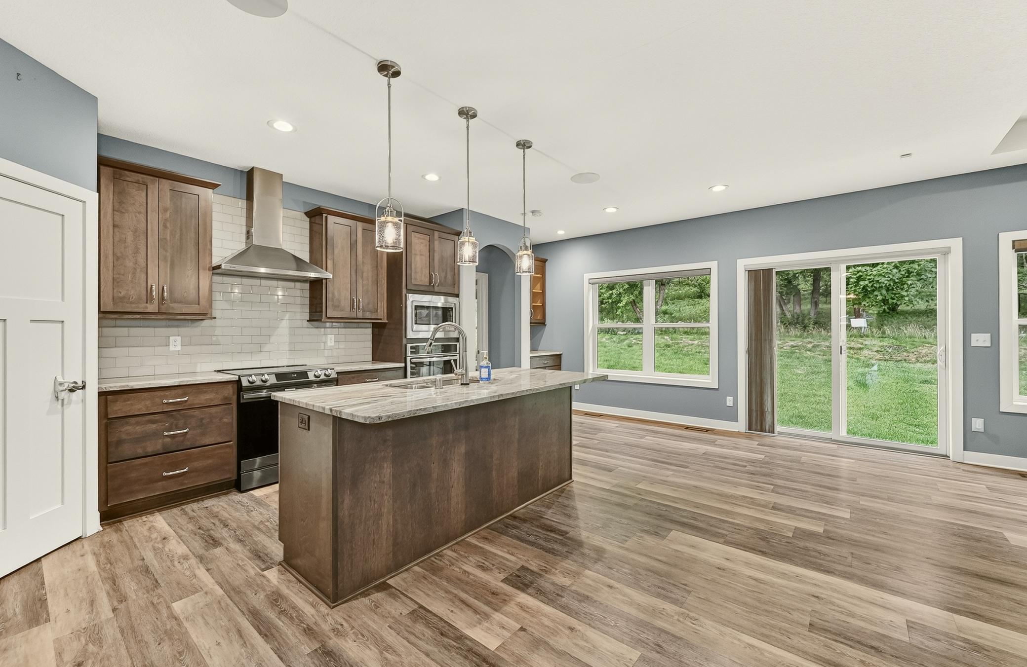 4283 Stone Point Drive Northeast Rochester, MN 55906 - Photo 4 of 40