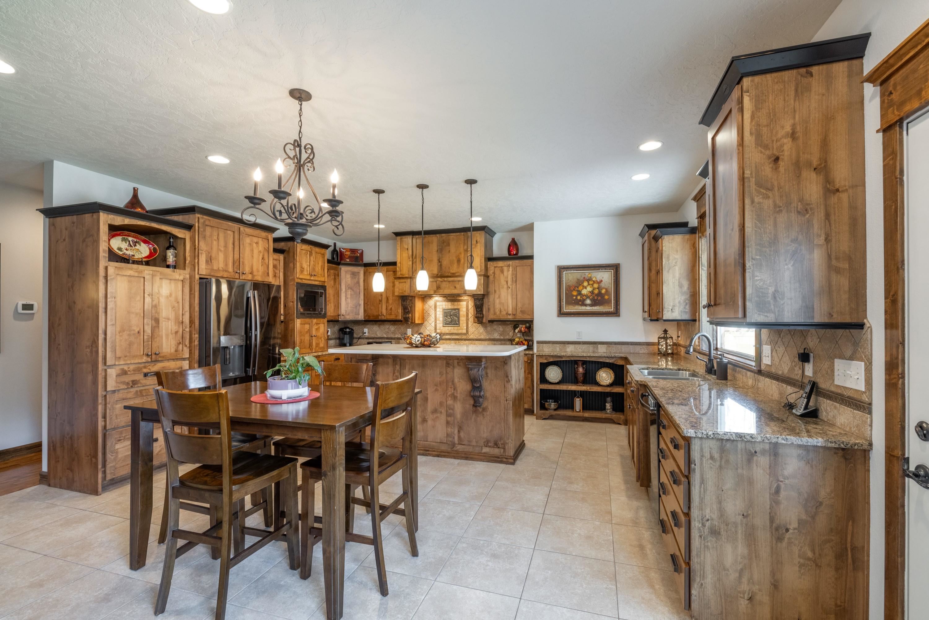 5908 North Bridget Street Spokane, WA 99208 - Photo 10 of 36