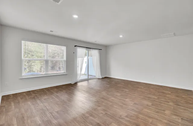 $273,500 | 103 Rosefield Court, Summerville, SC 29485