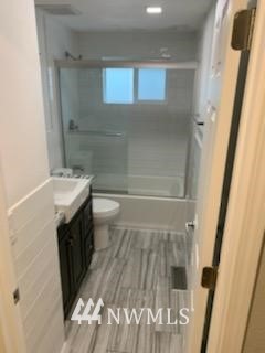 12430 Southeast 158th Street Renton, WA 98058 - Photo 14 of 19 Gallery Image 14