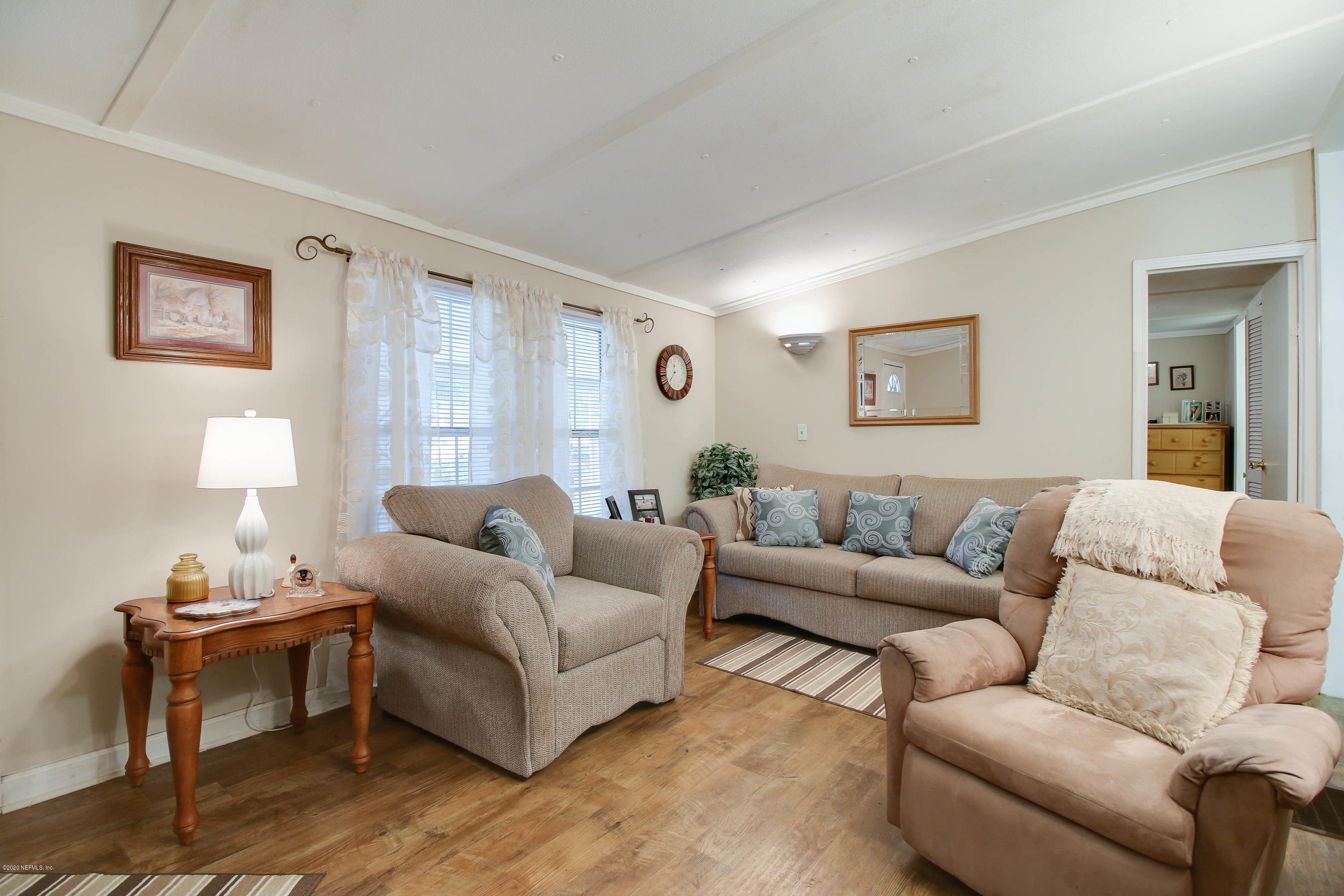 2376 Chuck Road Jacksonville, FL 32221 - Photo 6 of 19 Living Room