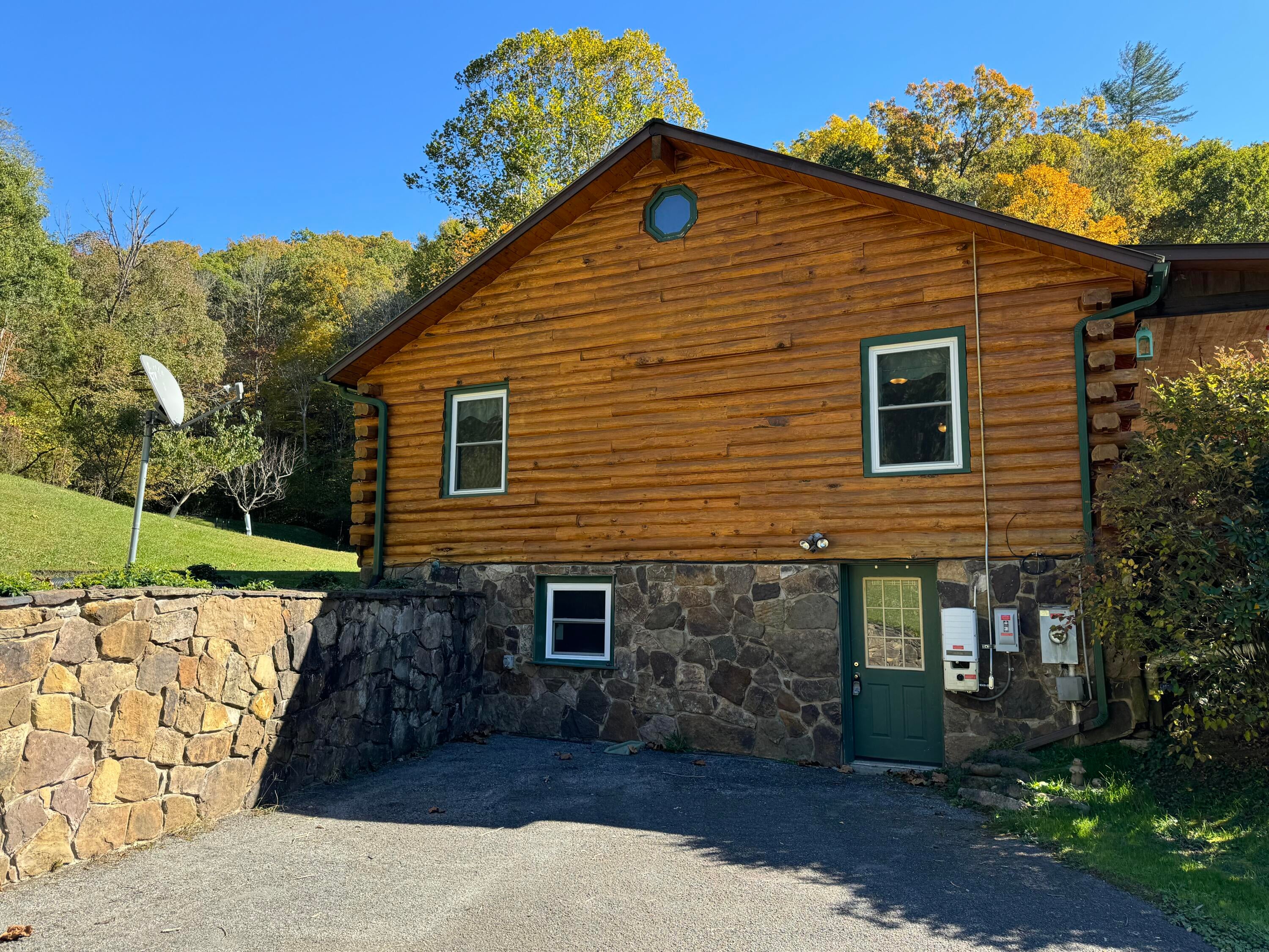 534 Big Branch Road Alderson, WV 24910 - Photo 73 of 112 Gallery Image 73