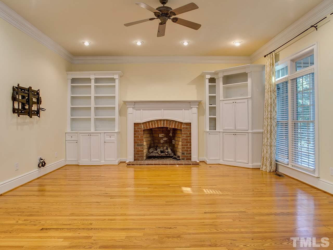 1601 Liatris Lane Raleigh, NC 27613 - Photo 5 of 25 Gallery Image 5