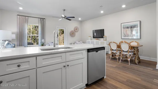 $239,900 | 135 Harper Grove Circle, Ocean Springs, MS 39564