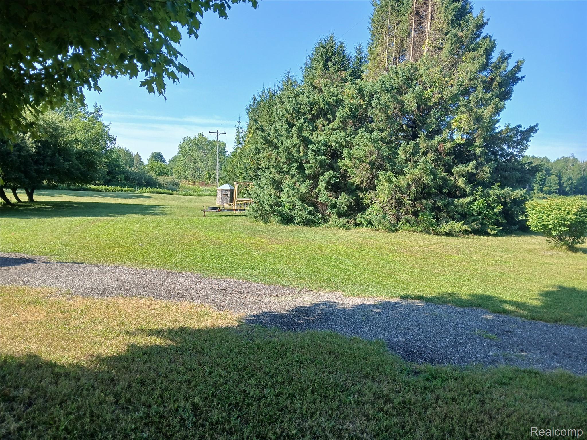 1938 North Englehart Road Deford, MI 48729 - Photo 6 of 27 20260724_095834.jpg