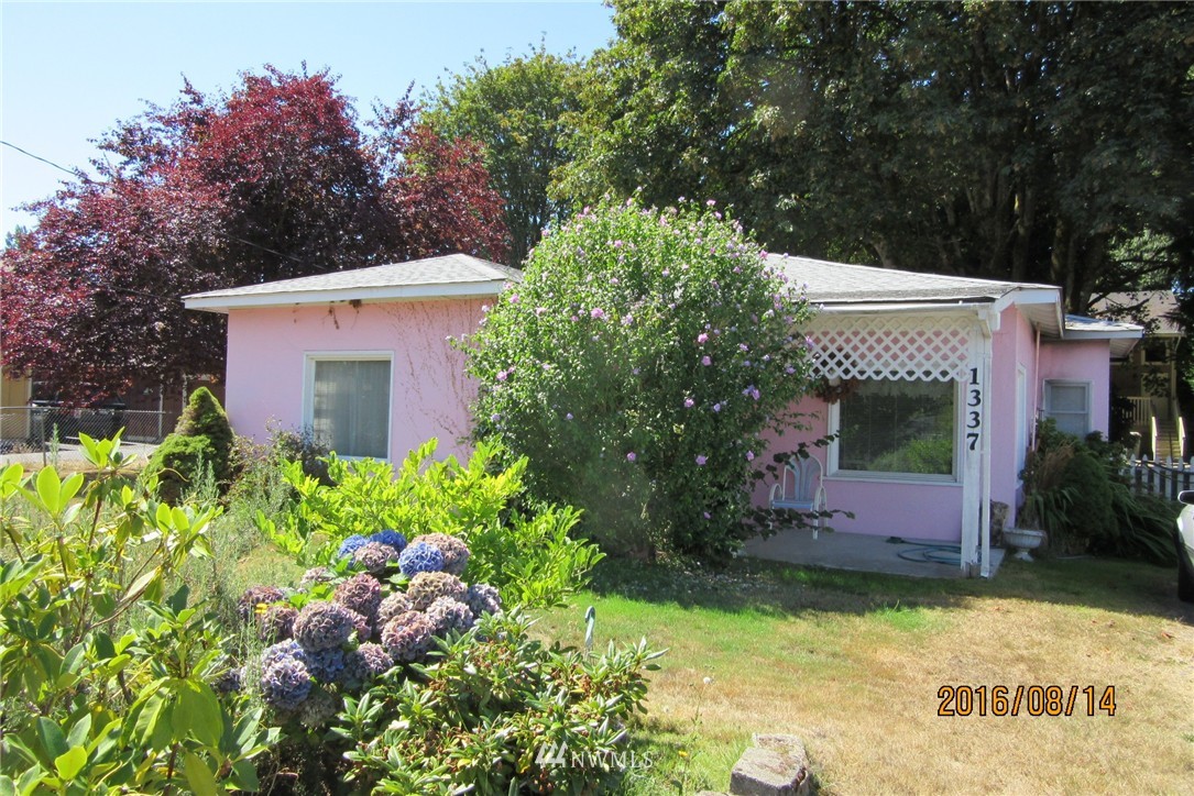 1337 Golf Club Road Southeast Lacey, WA 98503 - Photo 1 of 15 Gallery Image 1