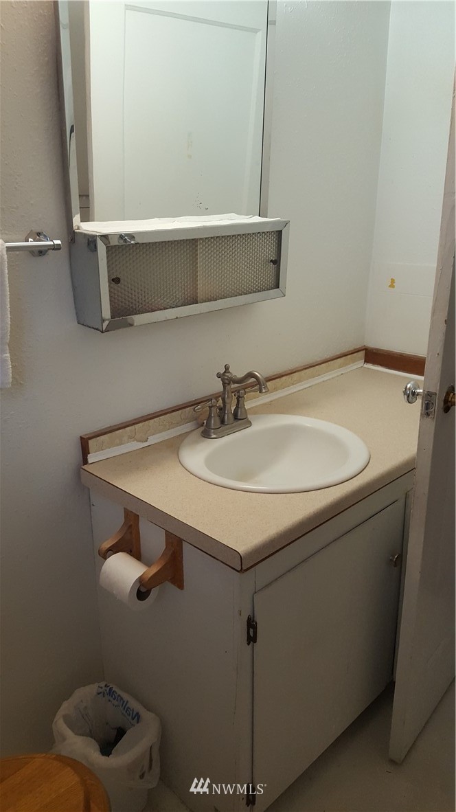 1337 Golf Club Road Southeast Lacey, WA 98503 - Photo 10 of 15 Gallery Image 10