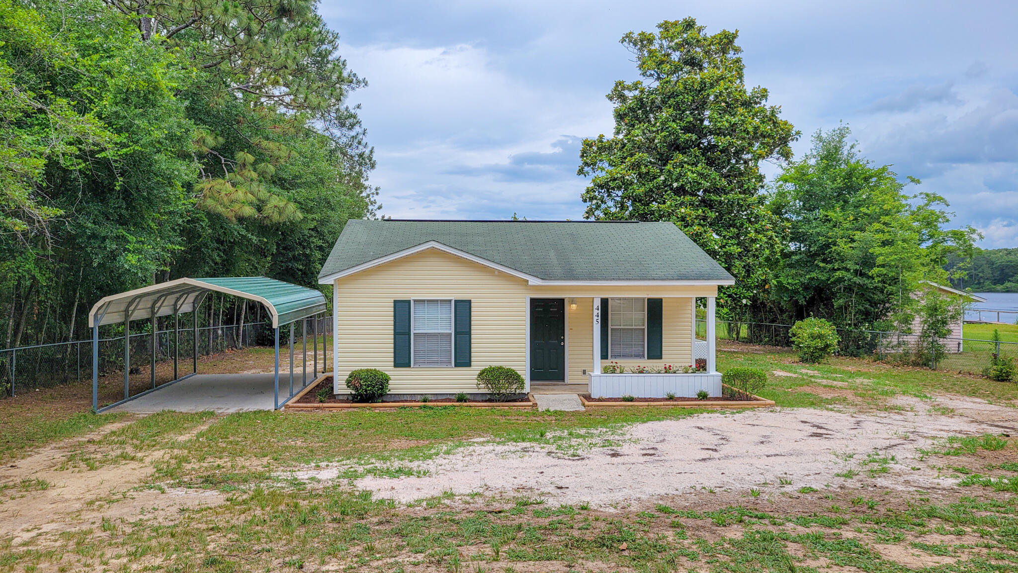 445 Vanderheide Road DeFuniak Springs, FL 32433 - Photo 2 of 29 Front