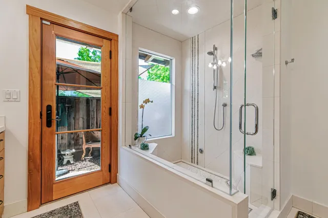 $5,750,000 | 15393 Vía Caballero, Monte Sereno, CA 95030