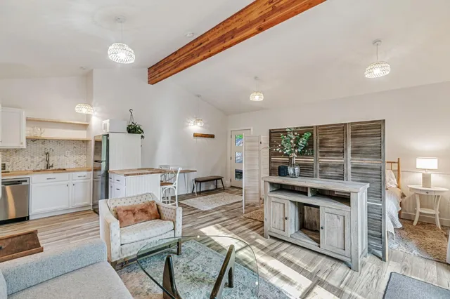 $5,750,000 | 15393 Vía Caballero, Monte Sereno, CA 95030