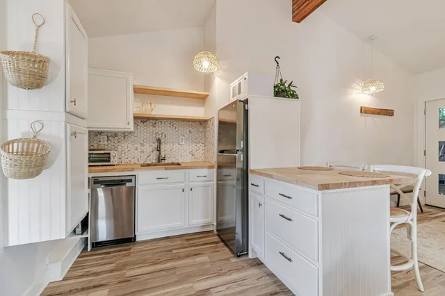 $5,750,000 | 15393 Vía Caballero, Monte Sereno, CA 95030