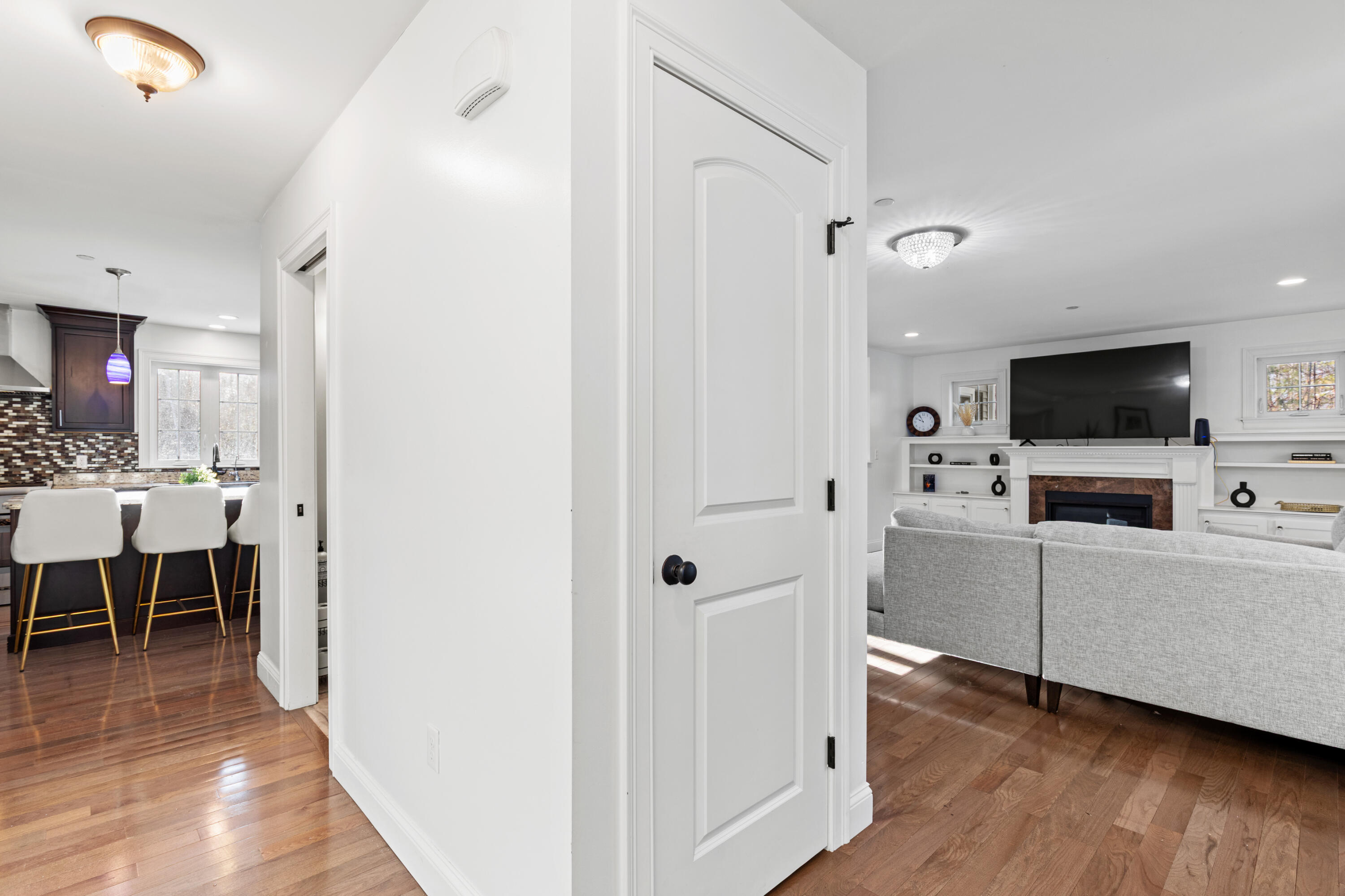 58 Hardy Road Falmouth, ME 04105 - Photo 14 of 40 1st Floor
