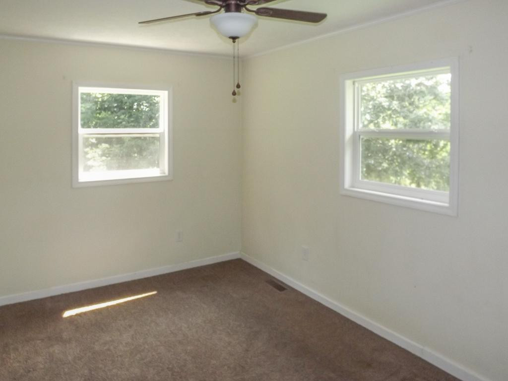 122 Donald Broyles Road Chuckey, TN 37641 - Photo 13 of 30 Photo 13