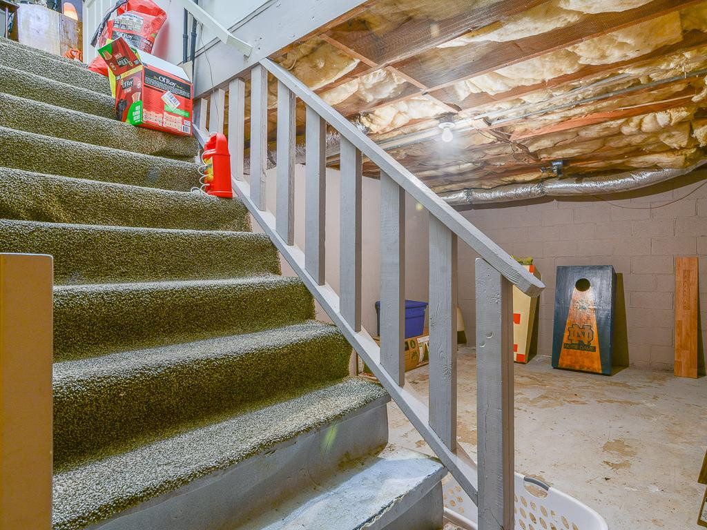 122 Donald Broyles Road Chuckey, TN 37641 - Photo 15 of 30 Stairway To Basement