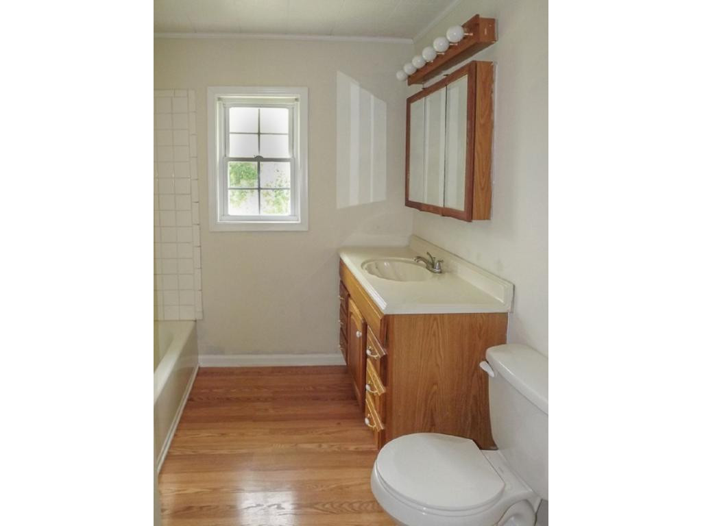 122 Donald Broyles Road Chuckey, TN 37641 - Photo 10 of 30 Bath