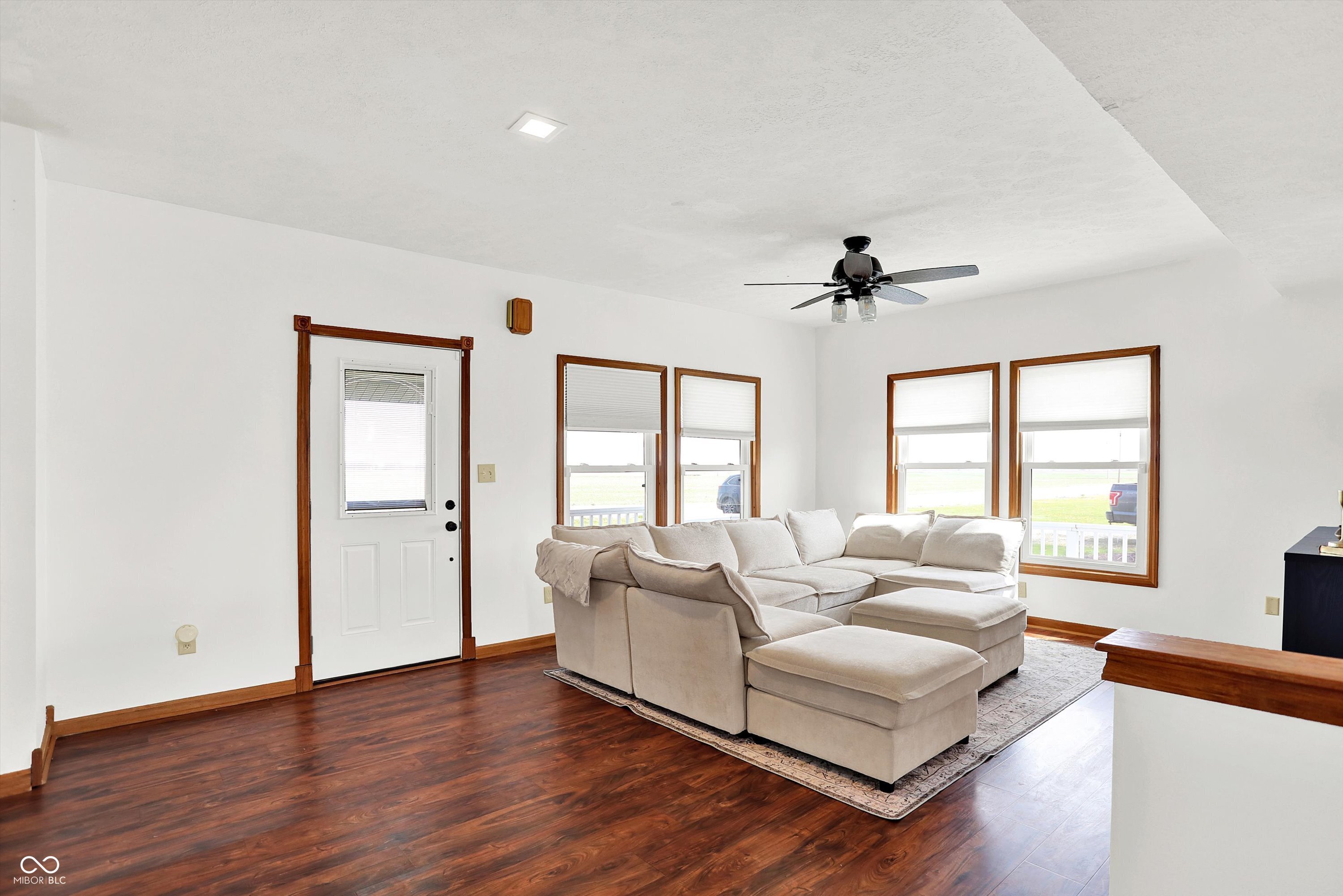 3625 Tudor Road Stilesville, IN 46180 - Photo 4 of 53