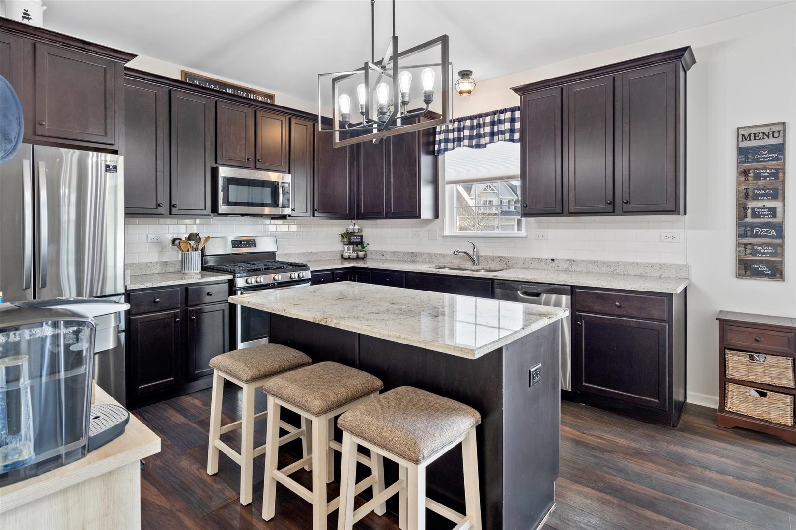 435 Fawn Lane Oswego, IL 60543 - Photo 5 of 26