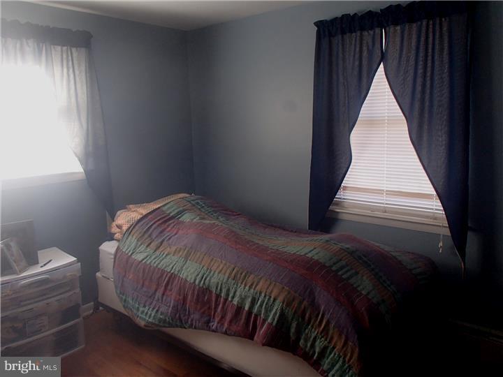 817 Valley Road Warminster, PA 18974 - Photo 12 of 25 Gallery Image 12