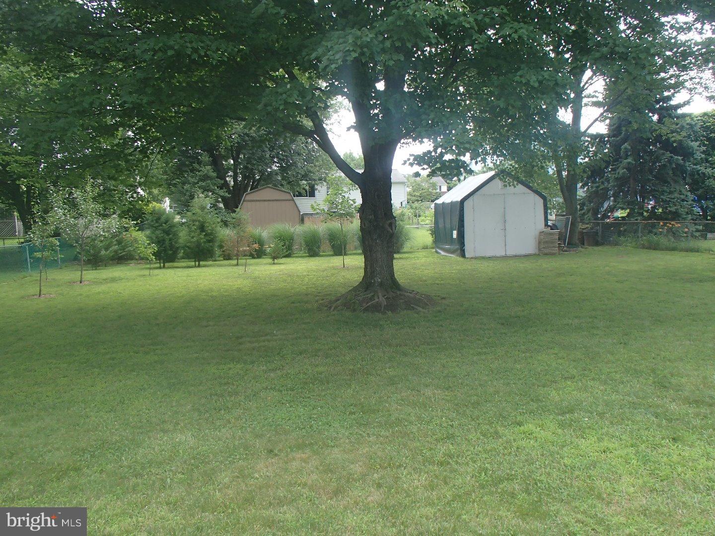 817 Valley Road Warminster, PA 18974 - Photo 21 of 25 Gallery Image 21