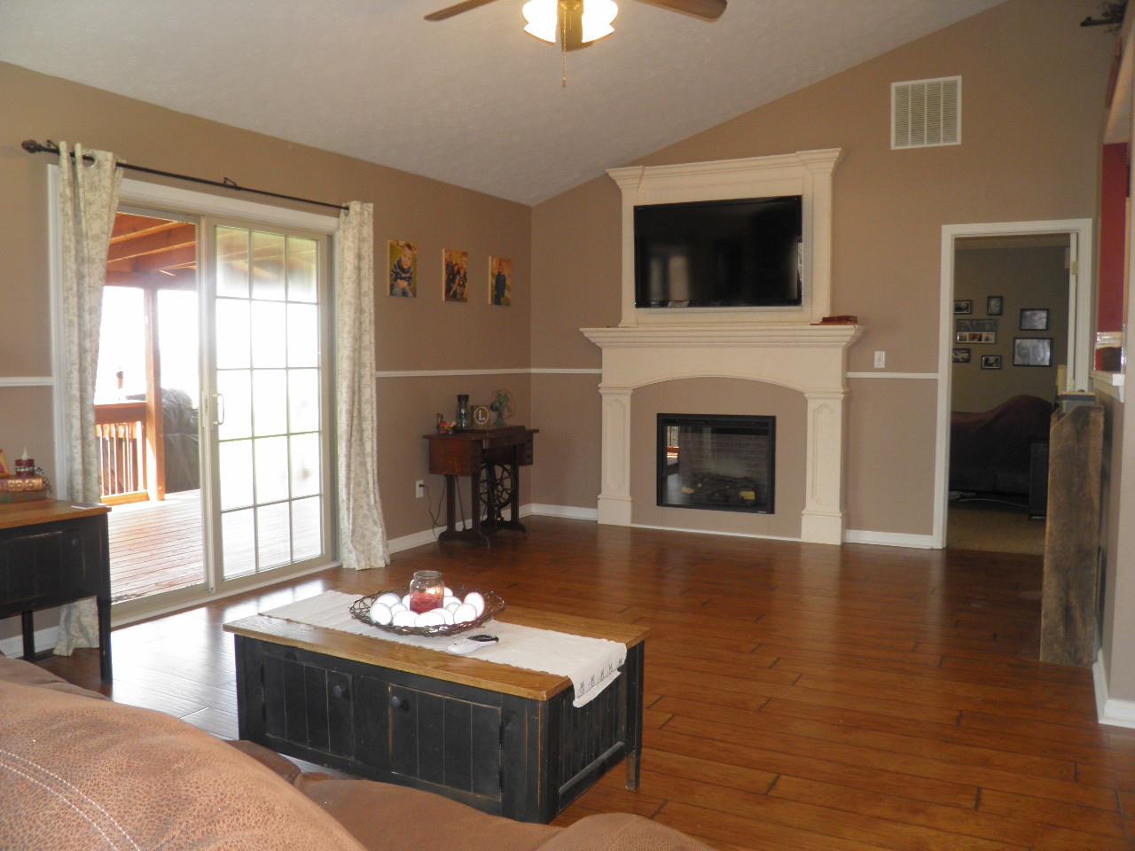 9812 Weaver Road Bloomington, IN 47403 - Photo 17 of 36
