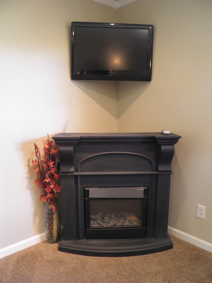9812 Weaver Road Bloomington, IN 47403 - Photo 27 of 36
