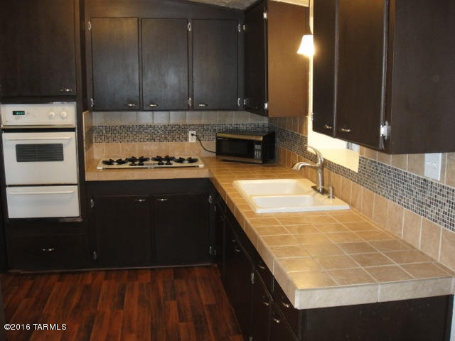 623 East Post Road Benson, AZ 85602 - Photo 15 of 48