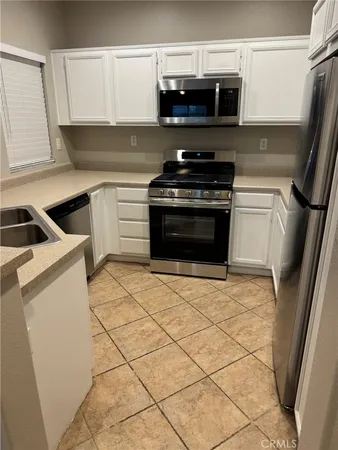 $2,000 | 26348 Arboretum Way, Unit 503, Murrieta, CA 92563
