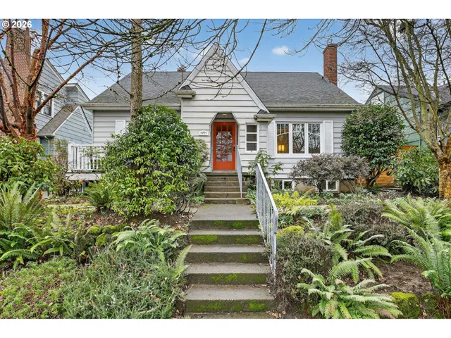 $749,900 | 3425 Northeast Tillamook Street, Portland, OR 97212