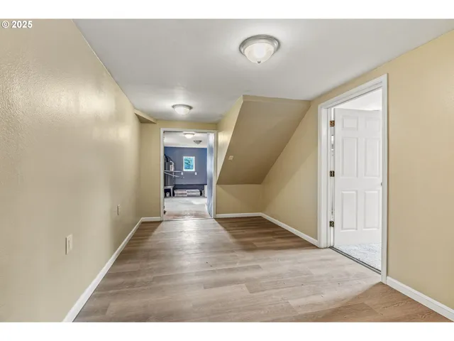 $299,999 | 160 Maple Street, Cathlamet, WA 98612