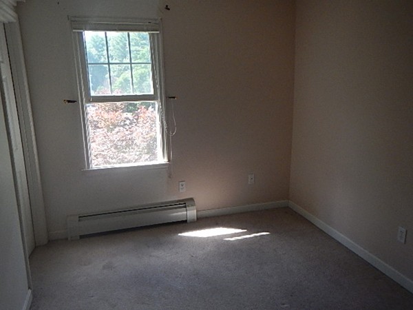 7 Kenneth Road Georgetown, MA 01833 - Photo 12 of 22 Gallery Image 12