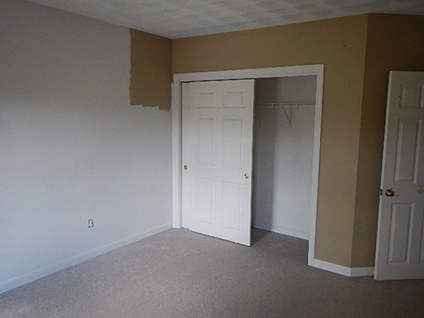 7 Kenneth Road Georgetown, MA 01833 - Photo 9 of 22 Gallery Image 9