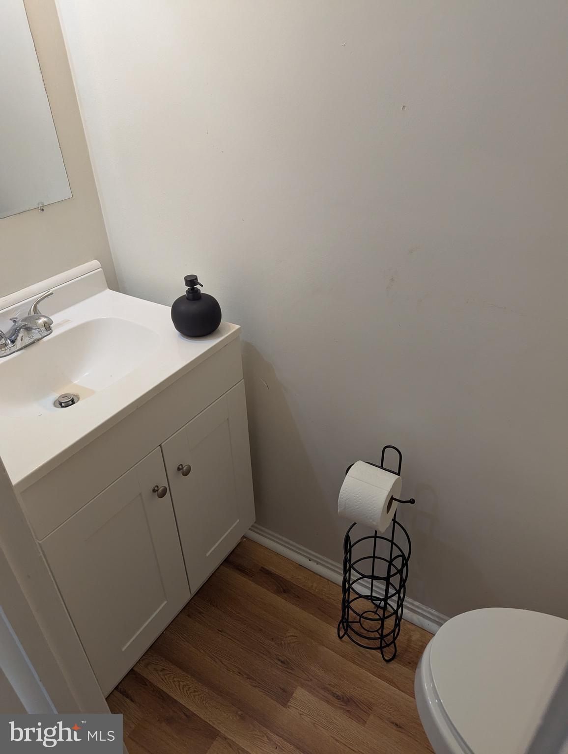 710 Bonini Road Southeast Washington, DC 20032 - Photo 8 of 18 Half Bath