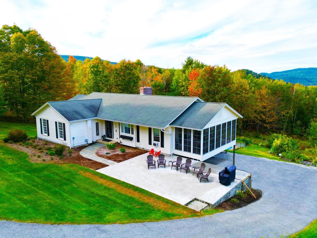 128 Stonefence Road Richmond, VT 05477 - Photo 13 of 48 Gallery Image 13