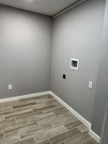 $189,999 | 403 West Cedar Street, Waverly, MO 64096