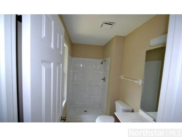 17090 Creek Ridge Trail Minnetonka, MN 55345 - Photo 7 of 13 Gallery Image 7