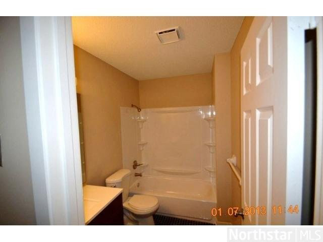 17090 Creek Ridge Trail Minnetonka, MN 55345 - Photo 9 of 13 Gallery Image 9