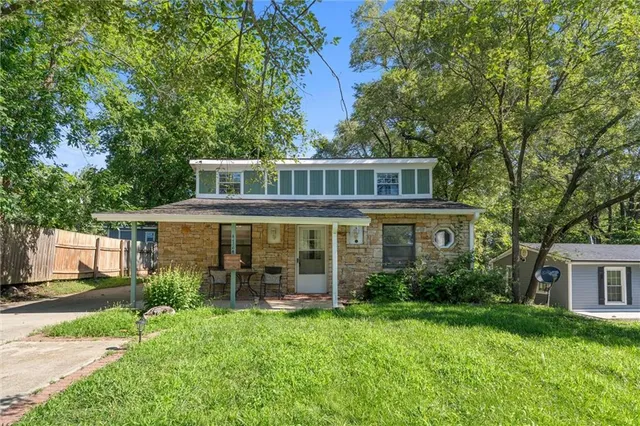 $260,000 | 4724 Ottawa Street, Kansas City, KS 66106
