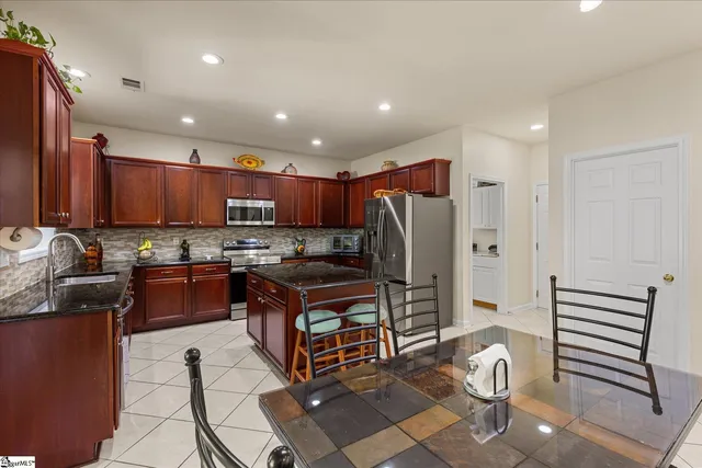 $579,500 | 17 Springhead Way, Greer, SC 29650