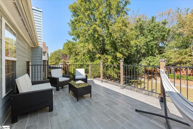 $579,500 | 17 Springhead Way, Greer, SC 29650